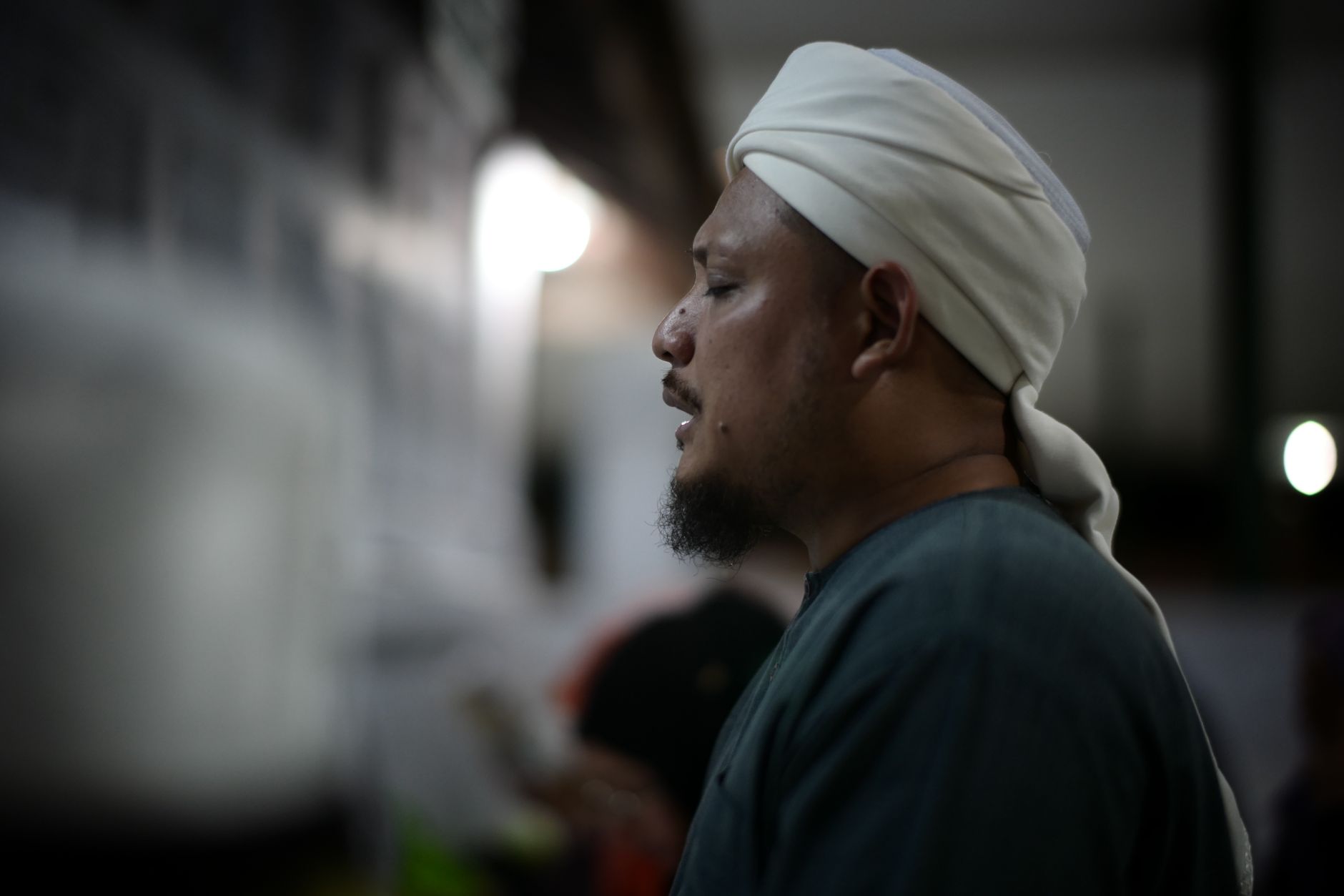Ilustrasi rukun umroh dan syarat sah melaksanakan ibadah, seperti niat, ihram, tawaf, sa'i, serta tata cara.